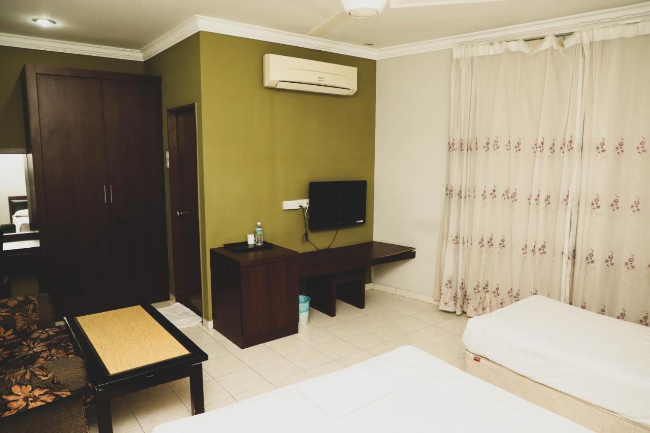 Bayu View Hotel Klang Bagian luar foto
