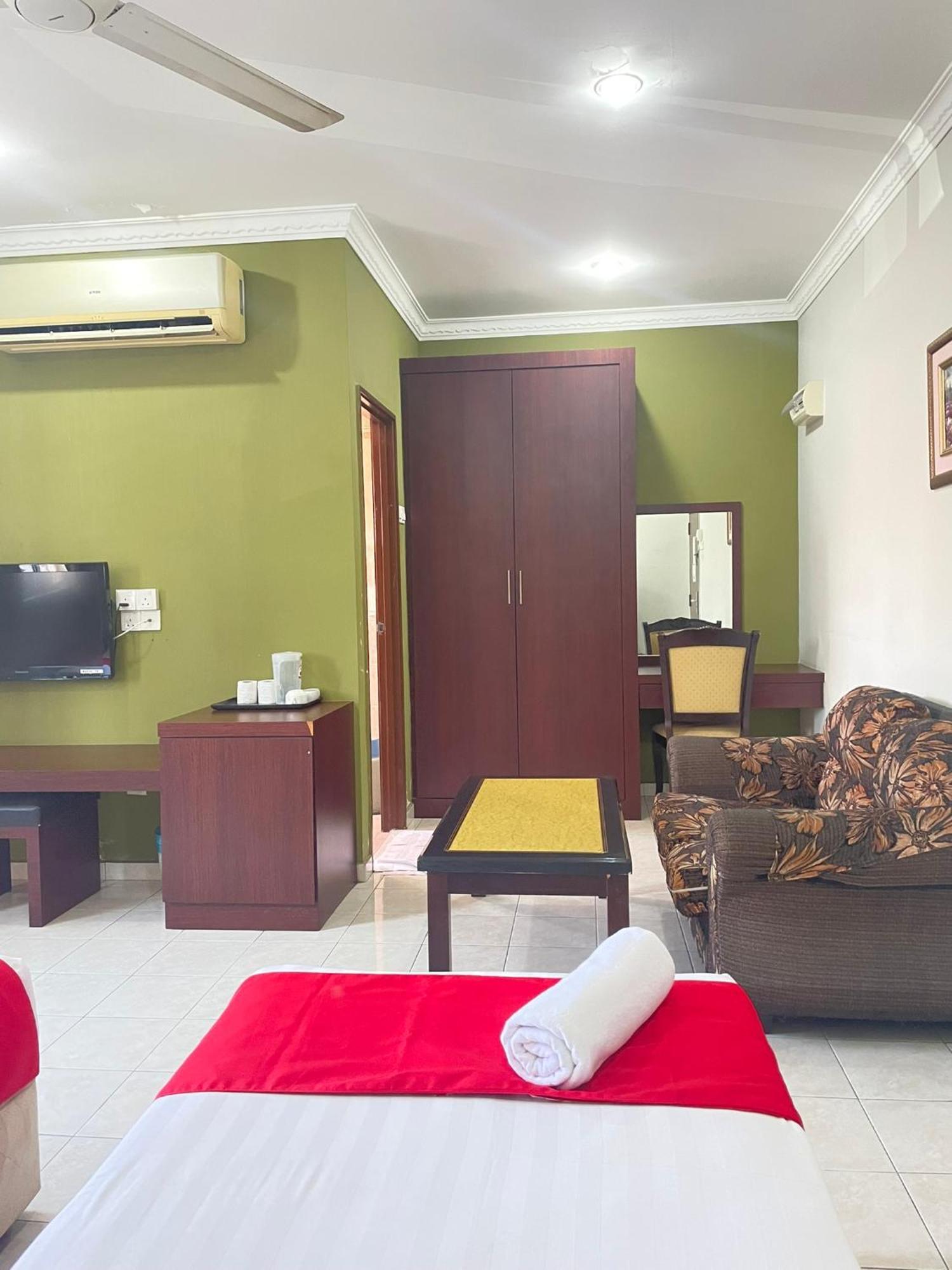 Bayu View Hotel Klang Bagian luar foto