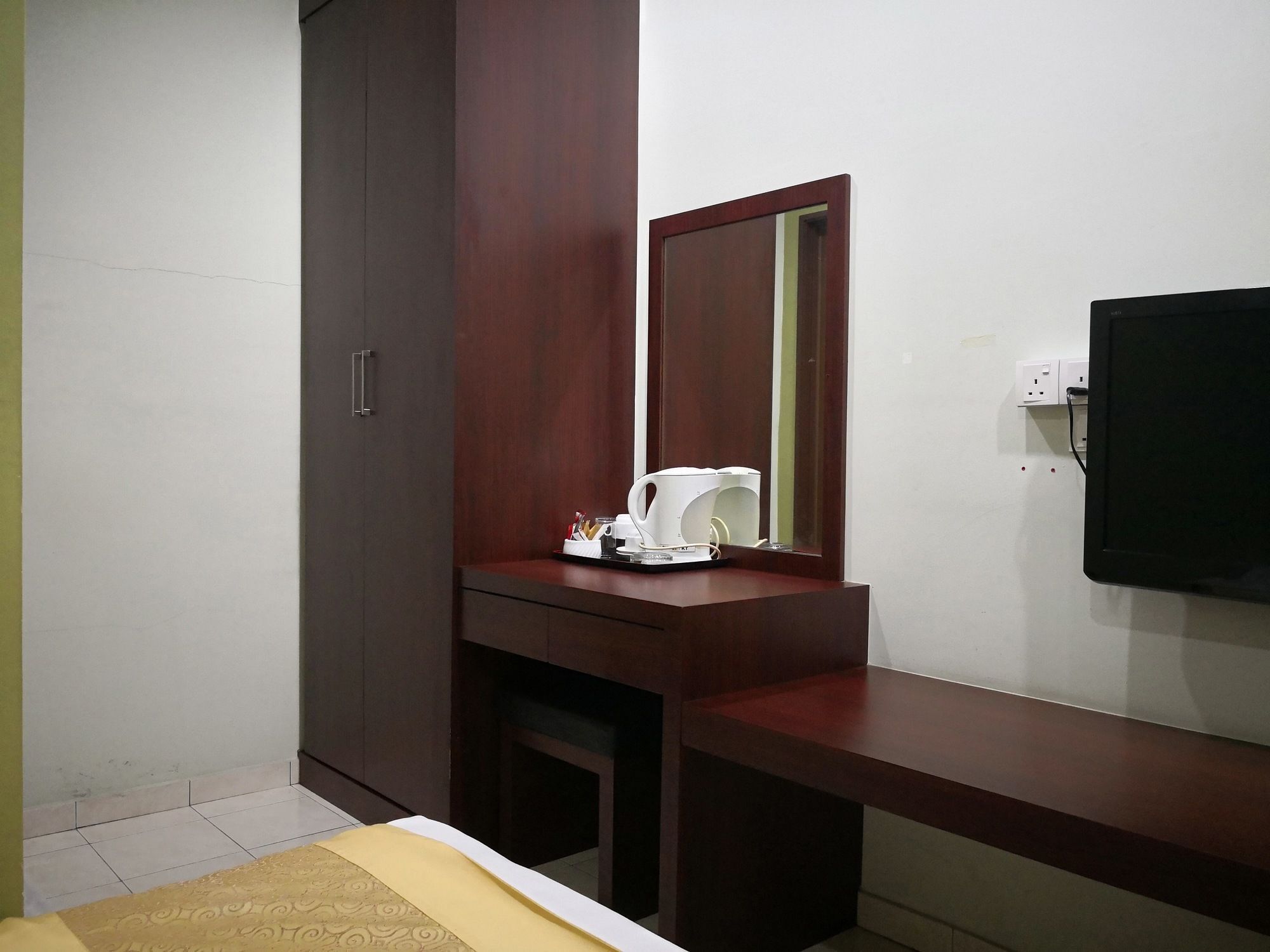 Bayu View Hotel Klang Bagian luar foto
