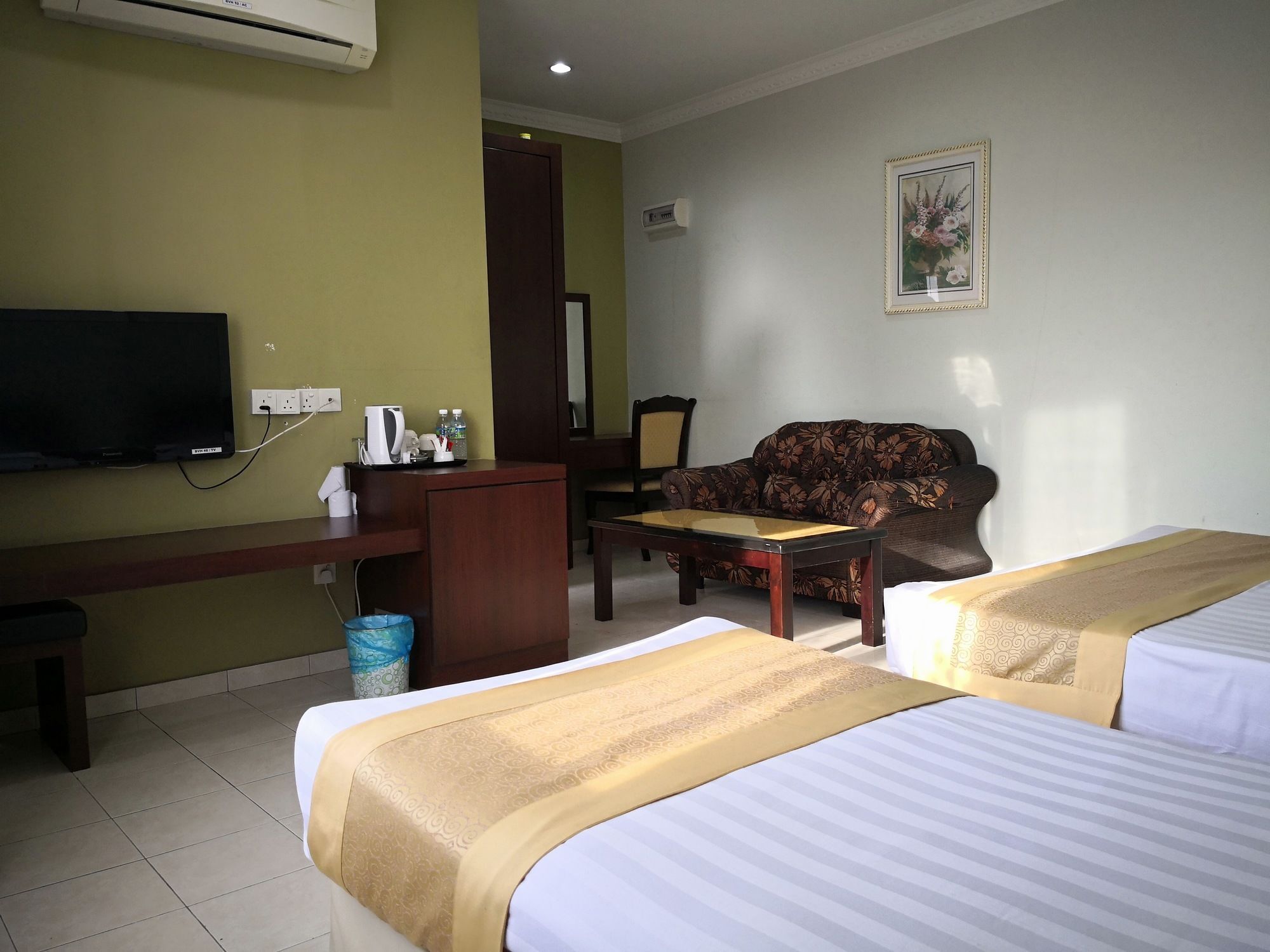 Bayu View Hotel Klang Bagian luar foto